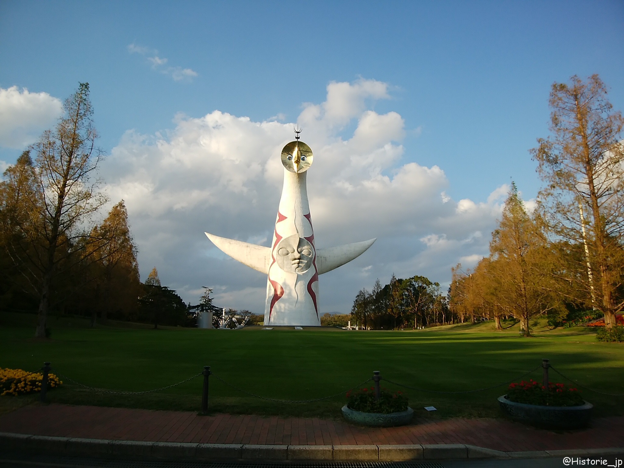 ぷらり街角☆彡　万博記念公園（ばんぱくきねんこうえん）・太陽の塔・Tower of the sun