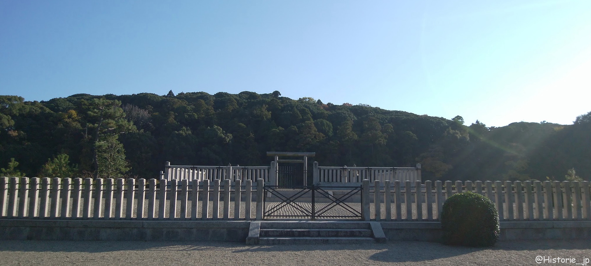 誉田御廟山古墳 （こんだごびょうやまこふん）・応神天皇陵