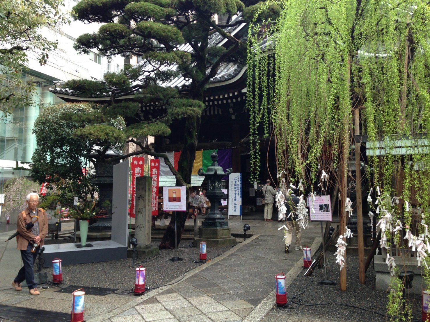 [京都]六角堂・縁結びの六角柳