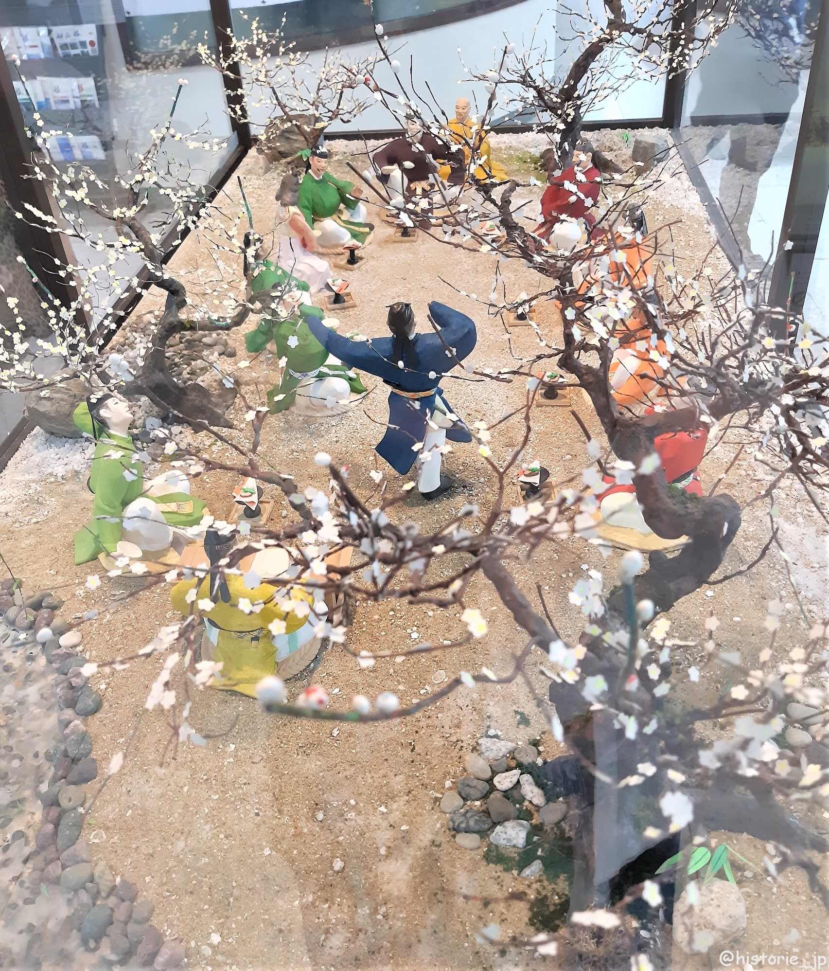 大宰府展示館・模型「梅花の宴」（山村 延燁作）・博多人形で再現